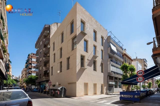 Comercial para venda em Figares, Granada cidade - 350 000 € (Ref: 9433773)