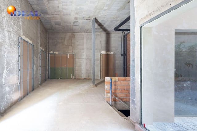 Comercial para venda em Figares, Granada cidade - 350 000 € (Ref: 9433773)