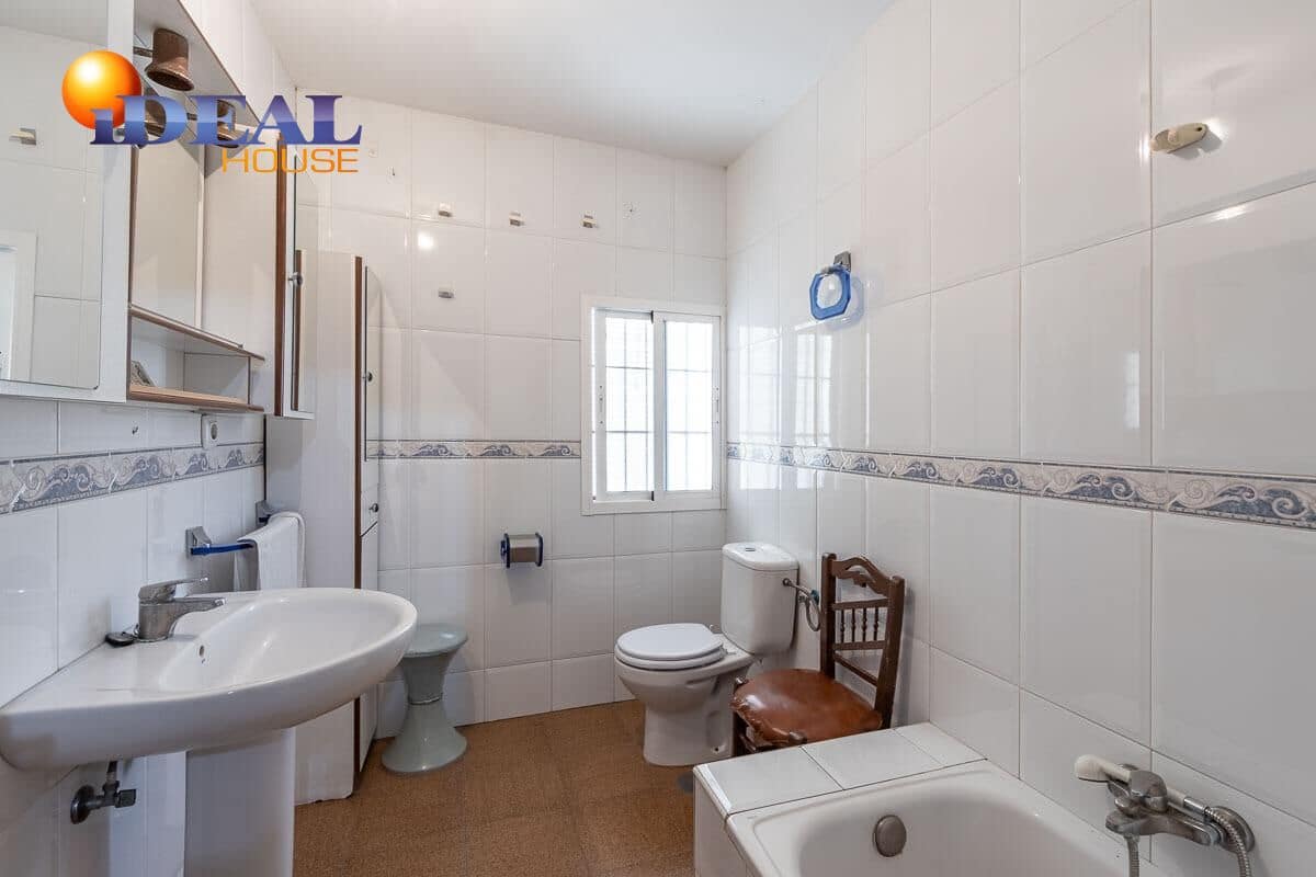 3 soverom Villa til salgs i Santa Fe med garasje - € 367 000 (Ref: 9433774)