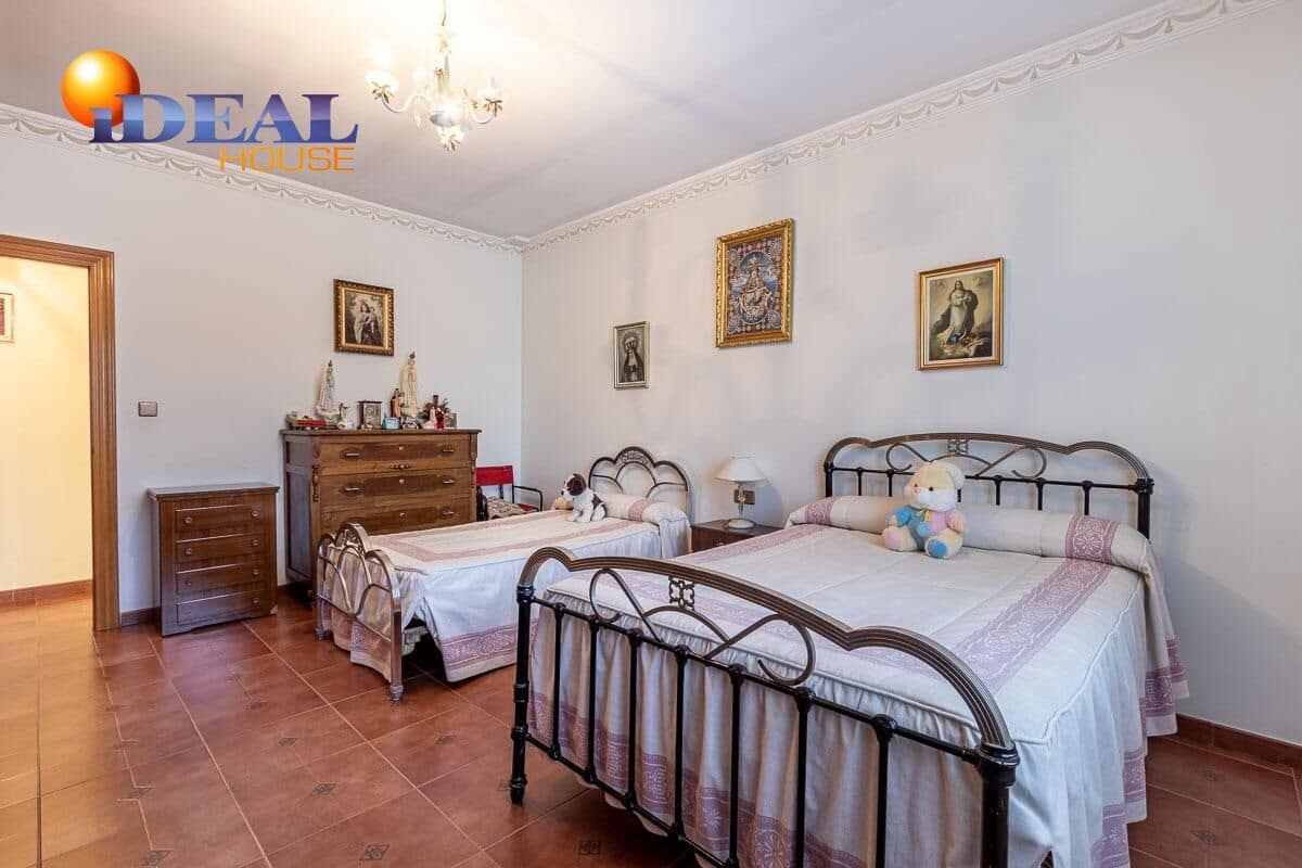 3 soverom Villa til salgs i Santa Fe med garasje - € 367 000 (Ref: 9433774)