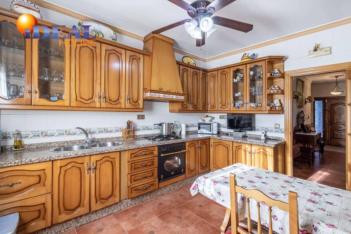 3 soverom Villa til salgs i Santa Fe med garasje - € 367 000 (Ref: 9433774)