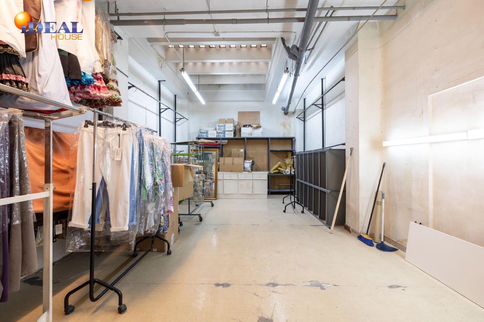 1 Zimmer Gewerbe zu verkaufen in Granada Stadt - 375.000 € (Ref: 9433775)