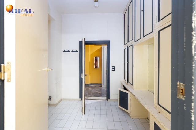 1 Zimmer Gewerbe zu verkaufen in Centro, Granada Stadt - 375.000 € (Ref: 9433775)