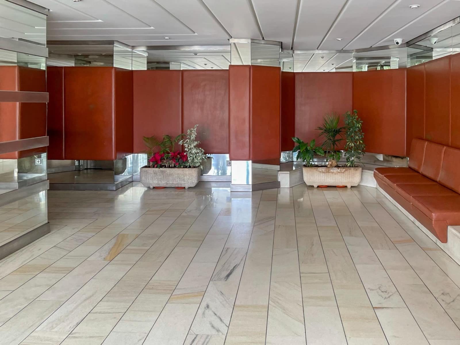 Piso de 4 habitaciones en Málaga ciudad en venta con piscina garaje - 1.890.000 € (Ref: 9433776)