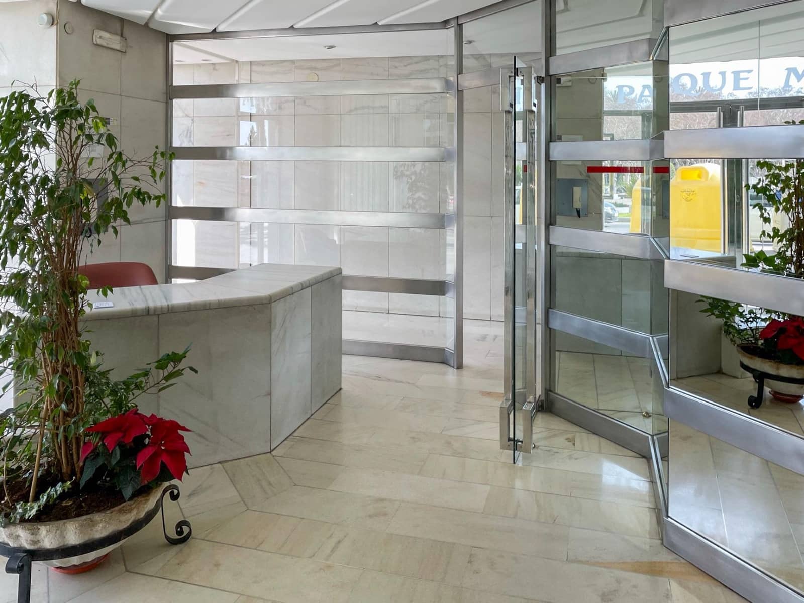 Piso de 4 habitaciones en Málaga ciudad en venta con piscina garaje - 1.890.000 € (Ref: 9433776)