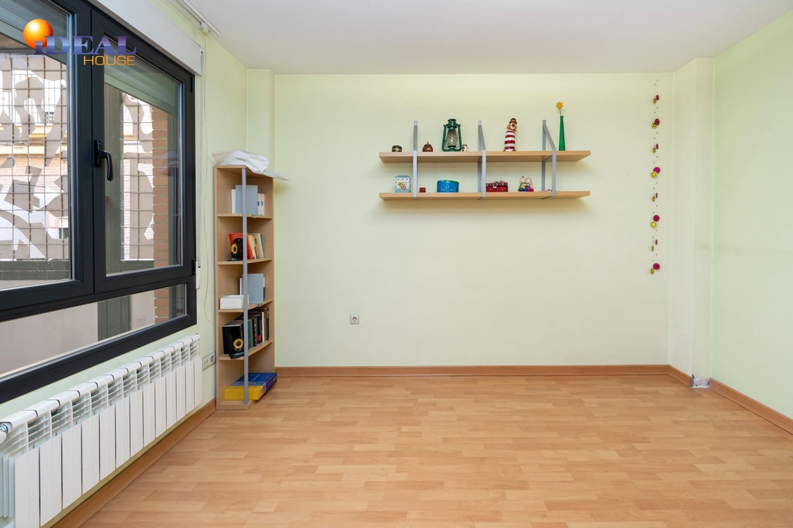 Casa de 5 habitaciones en Granada ciudad en venta con garaje - 895.000 € (Ref: 9433777)