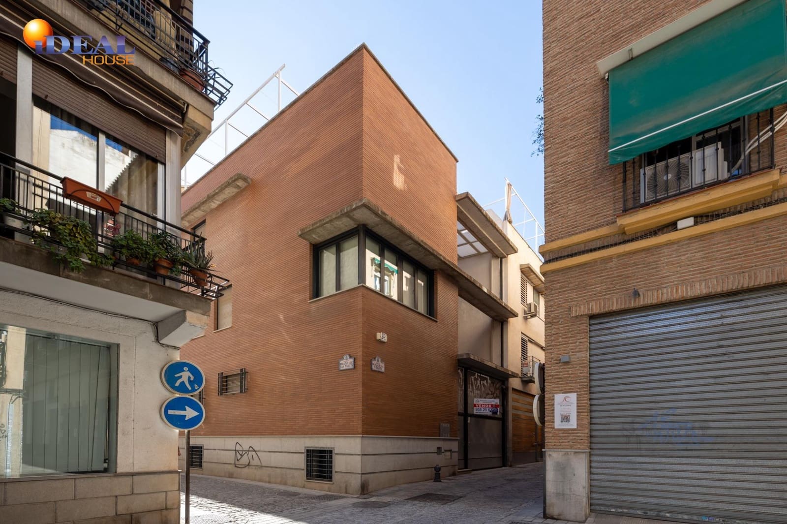 Casa de 5 habitaciones en Granada ciudad en venta con garaje - 895.000 € (Ref: 9433777)