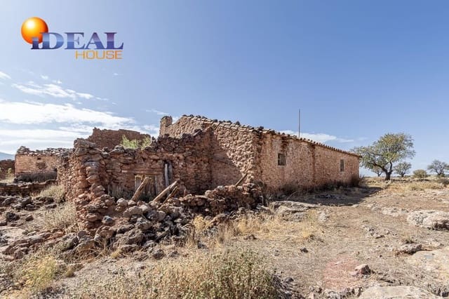 Maalaistalo myytävänä paikassa Gor - 17 900 € (Ref: 9433778)