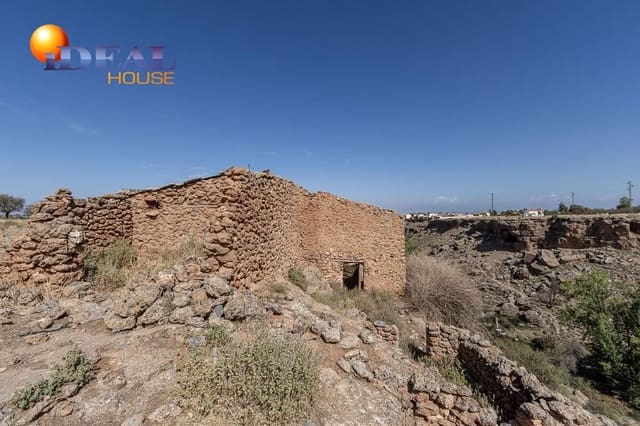 Maalaistalo myytävänä paikassa Gor - 17 900 € (Ref: 9433778)