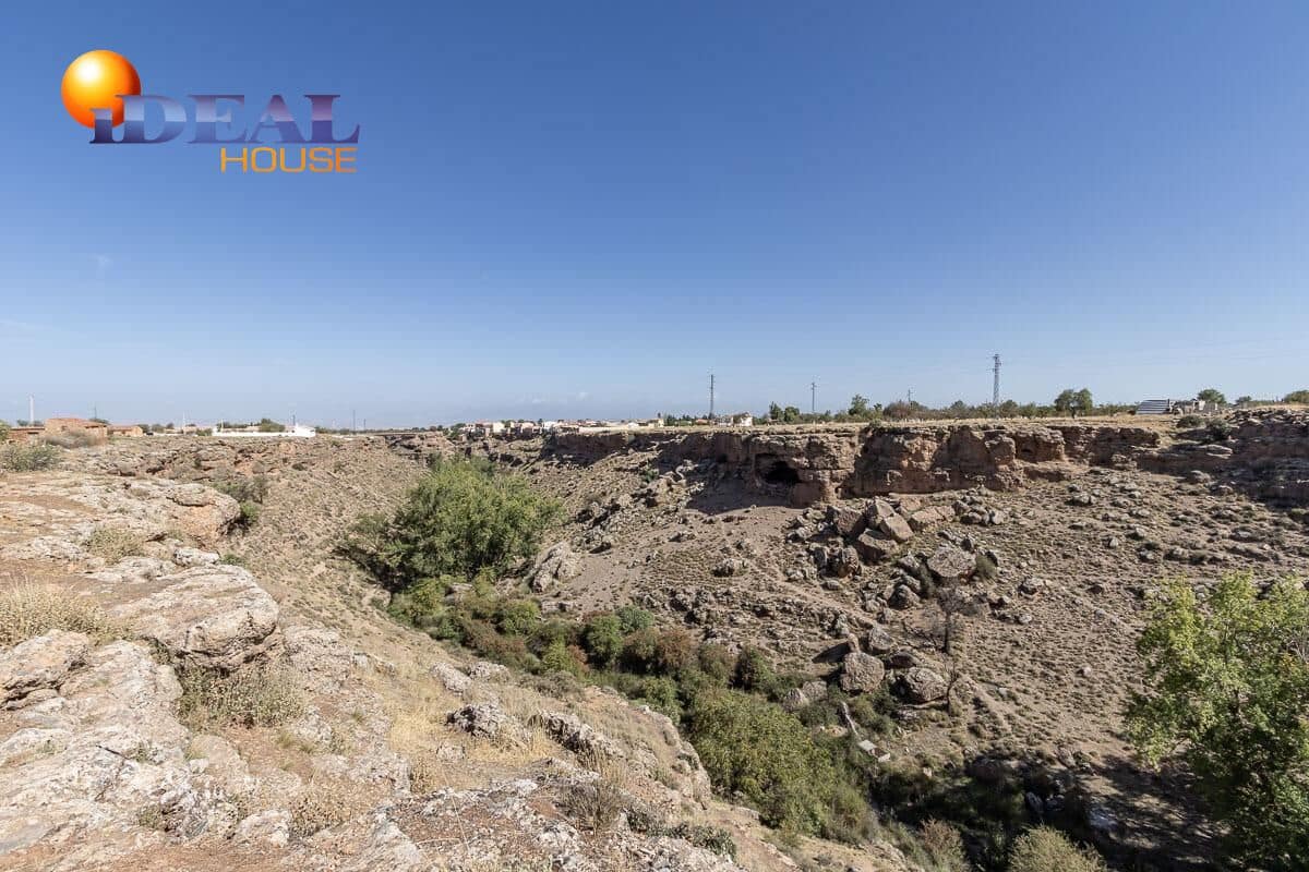 Maalaistalo myytävänä paikassa Gor - 17 900 € (Ref: 9433778)