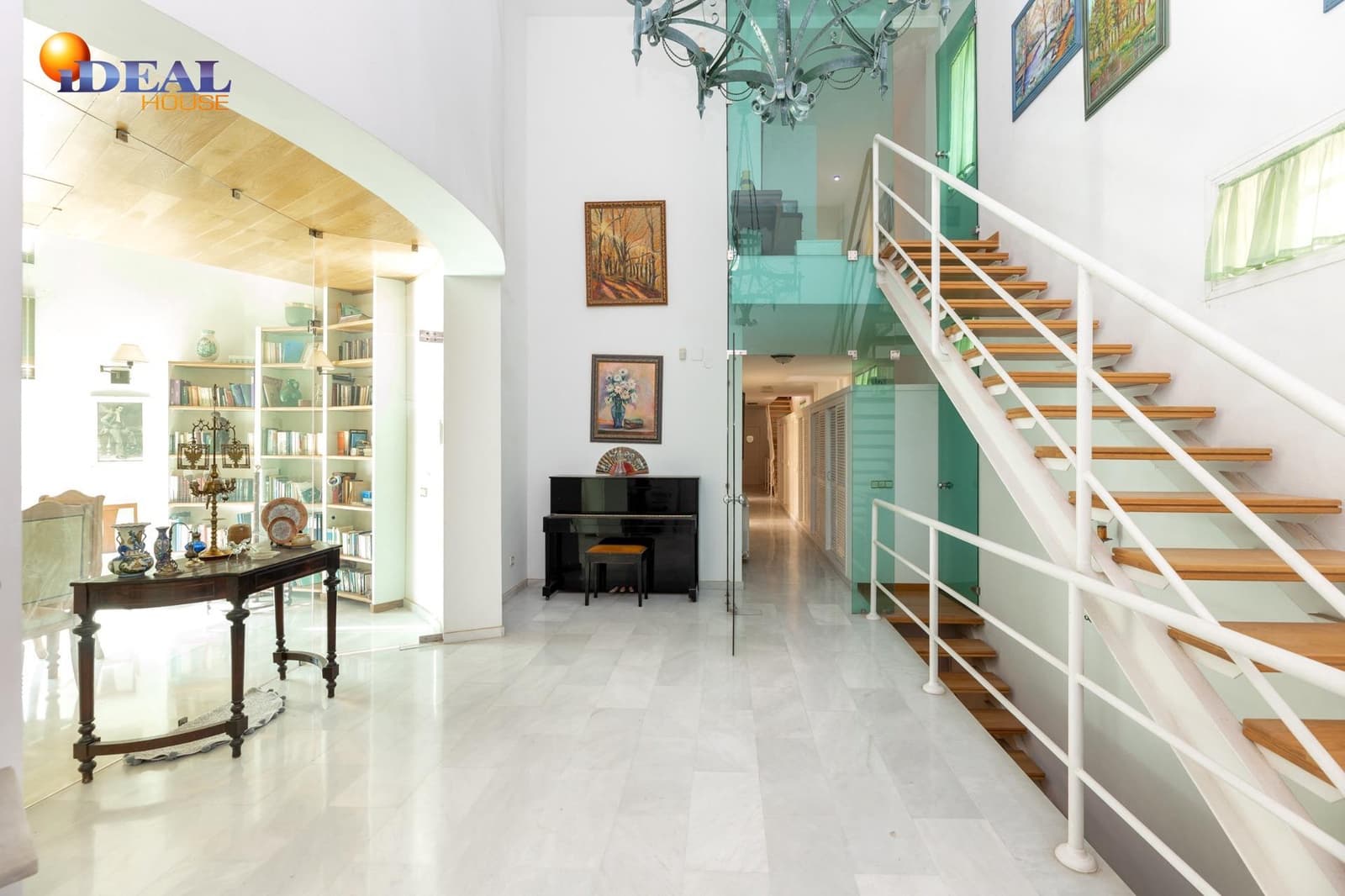 4 soverom Villa til salgs i Albolote med garasje - € 420 000 (Ref: 9433779)