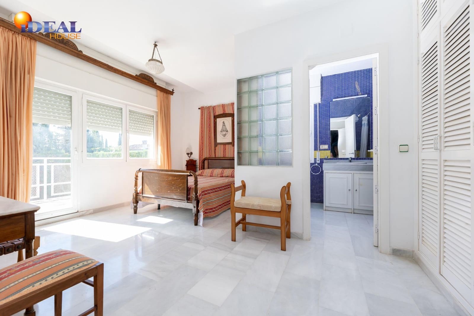 4 soverom Villa til salgs i Albolote med garasje - € 420 000 (Ref: 9433779)