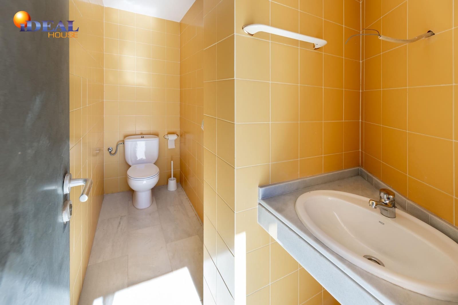 4 soverom Villa til salgs i Albolote med garasje - € 420 000 (Ref: 9433779)