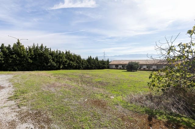 Tontti myytävänä paikassa Atarfe - 180 000 € (Ref: 9433784)