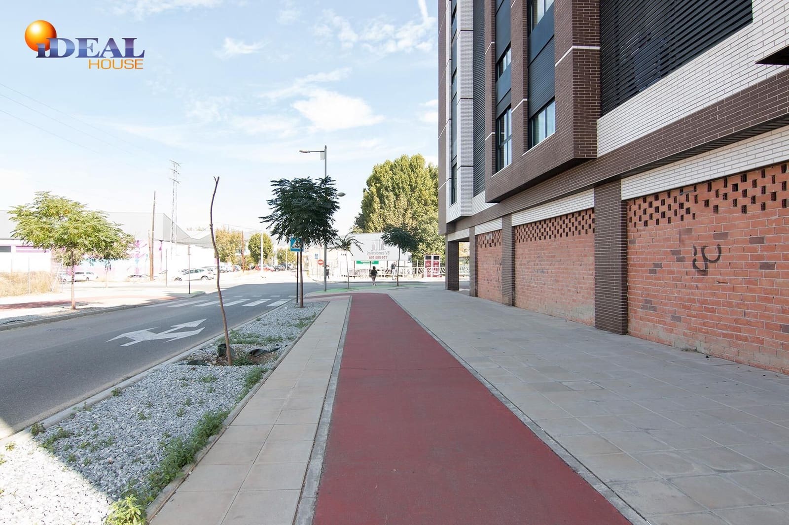 Erhverv til salg i Armilla - € 500.000 (Ref: 9433786)