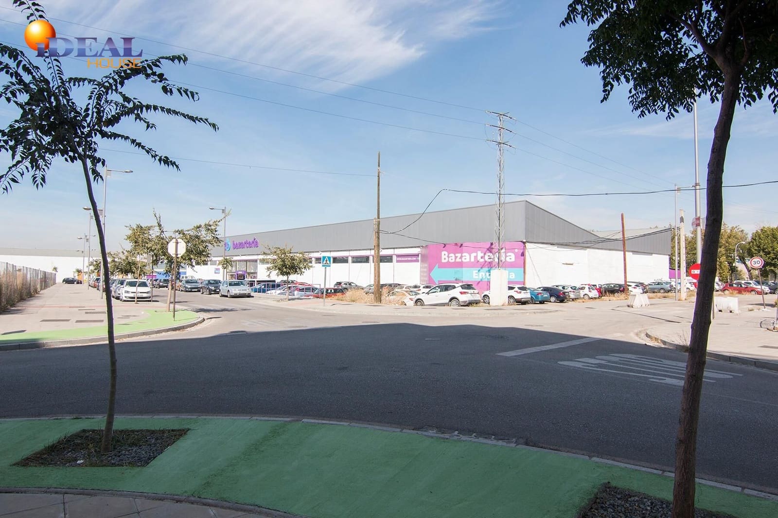 Erhverv til salg i Armilla - € 500.000 (Ref: 9433786)