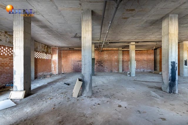 Erhverv til salg i Armilla - € 500.000 (Ref: 9433786)