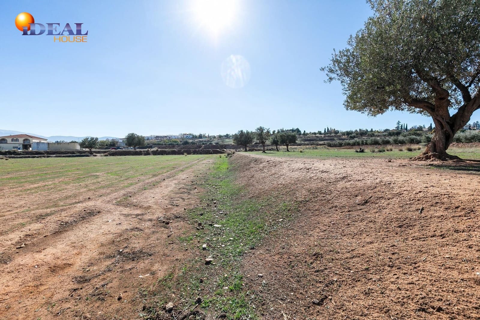 Tomt till salu i Ogijares - 207 425 € (Ref: 9433788)