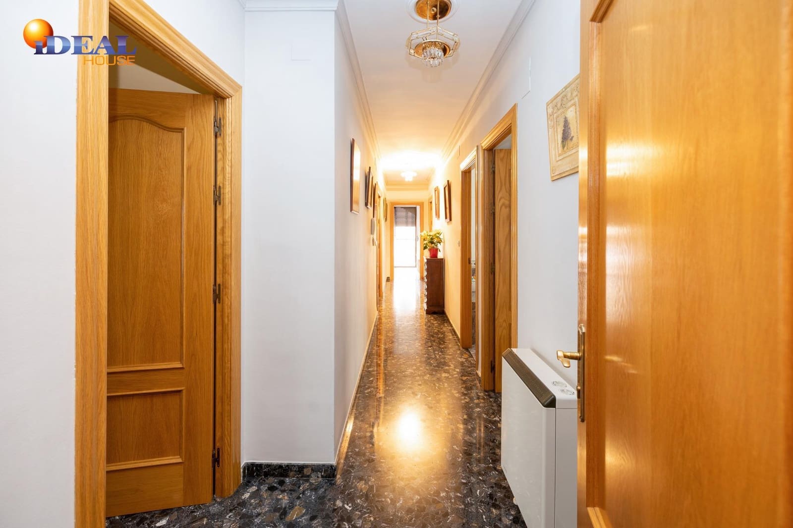 4 soveværelse Byhus til salg i Las Gabias med garage - € 245.000 (Ref: 9433789)