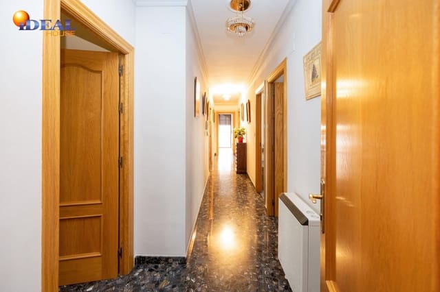 4 soveværelse Byhus til salg i Las Gabias med garage - € 245.000 (Ref: 9433789)