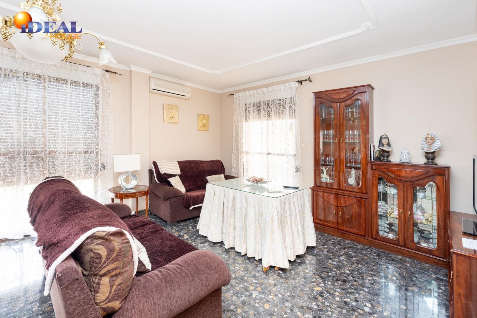 4 soveværelse Byhus til salg i Las Gabias med garage - € 245.000 (Ref: 9433789)