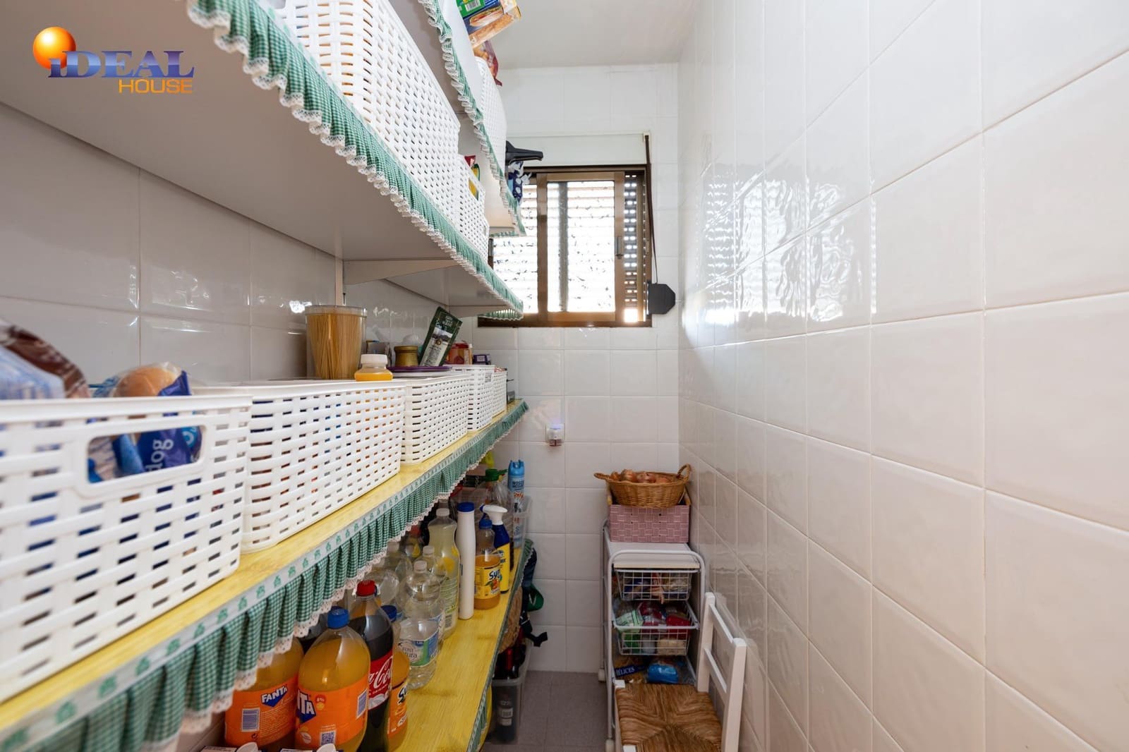 4 soveværelse Byhus til salg i Las Gabias med garage - € 245.000 (Ref: 9433789)