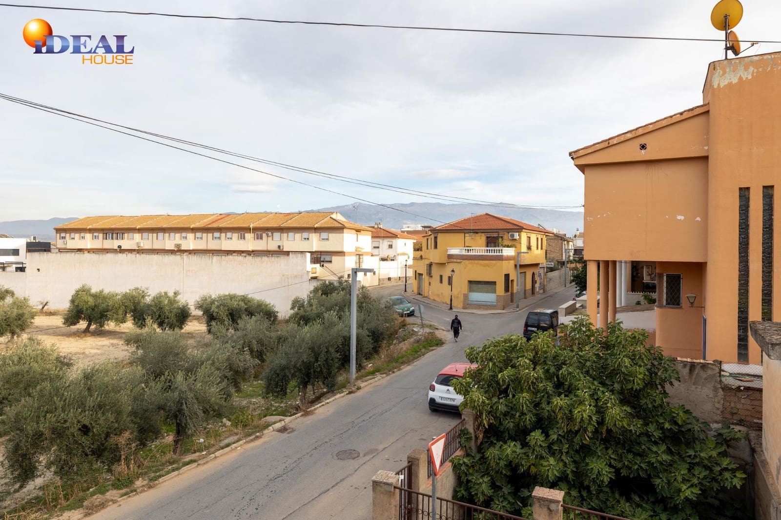 4 soveværelse Byhus til salg i Las Gabias med garage - € 245.000 (Ref: 9433789)