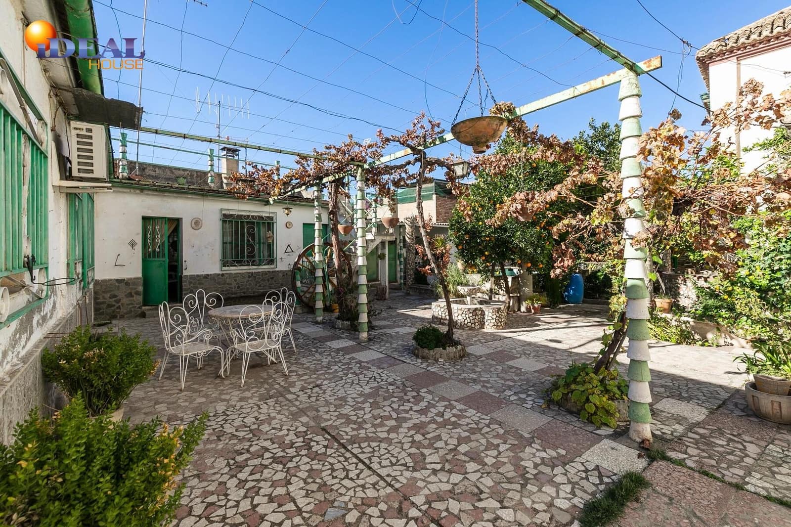 4 quarto Moradia para venda em Albolote com piscina garagem - 300 000 € (Ref: 9433791)