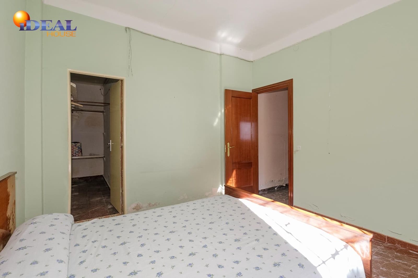 4 quarto Moradia para venda em Albolote com piscina garagem - 300 000 € (Ref: 9433791)