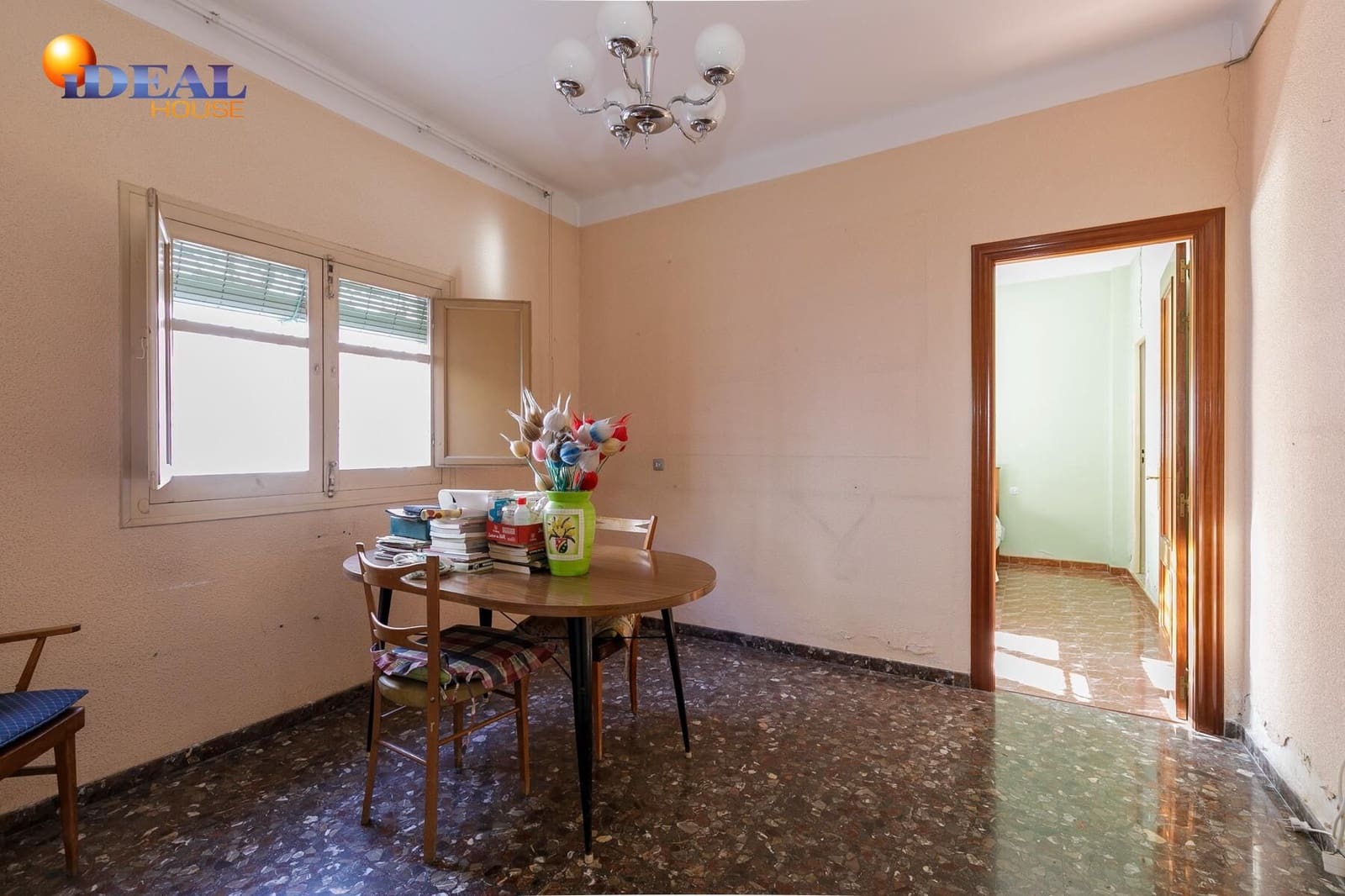 4 quarto Moradia para venda em Albolote com piscina garagem - 300 000 € (Ref: 9433791)