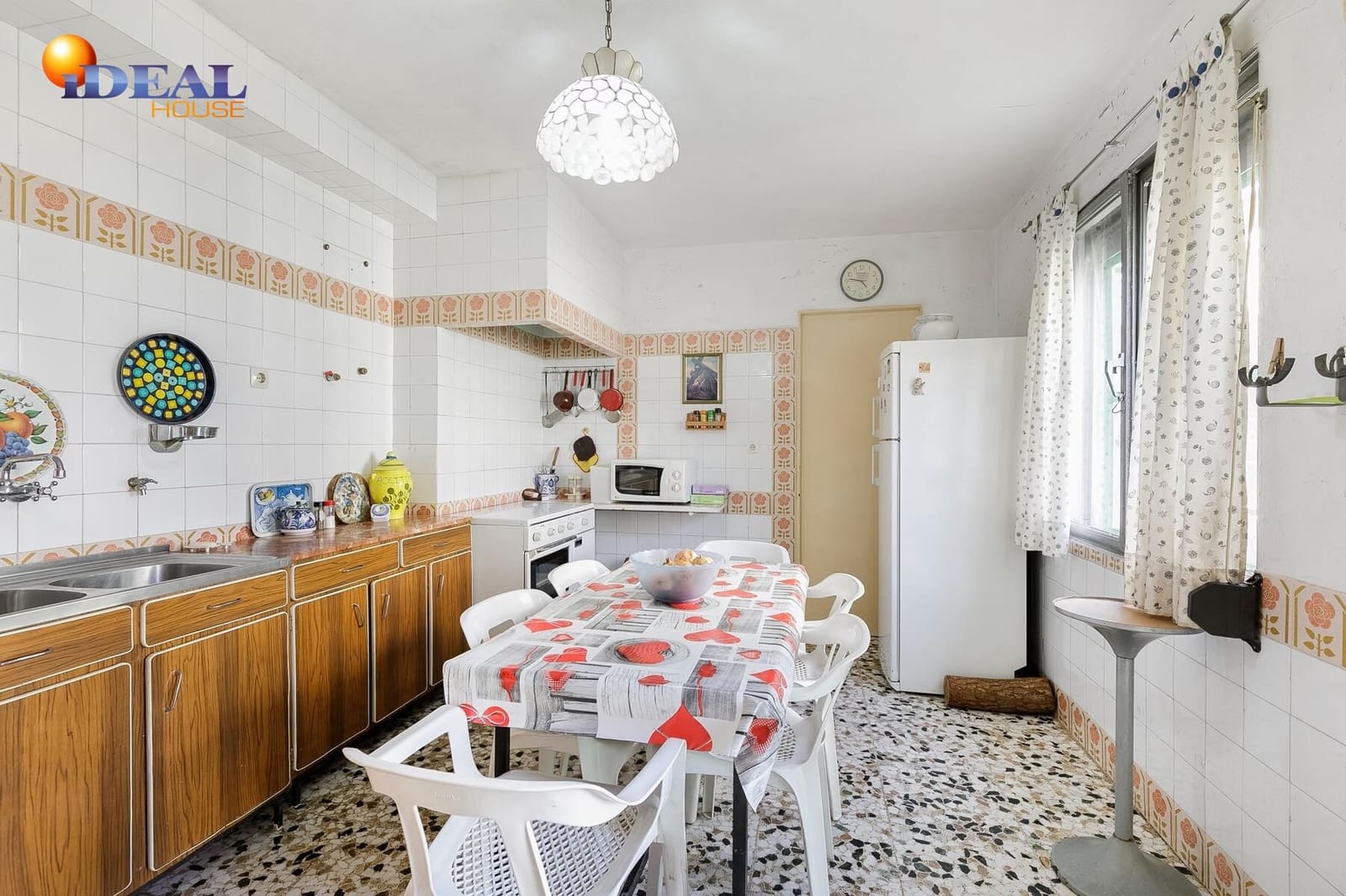 4 quarto Moradia para venda em Albolote com piscina garagem - 300 000 € (Ref: 9433791)