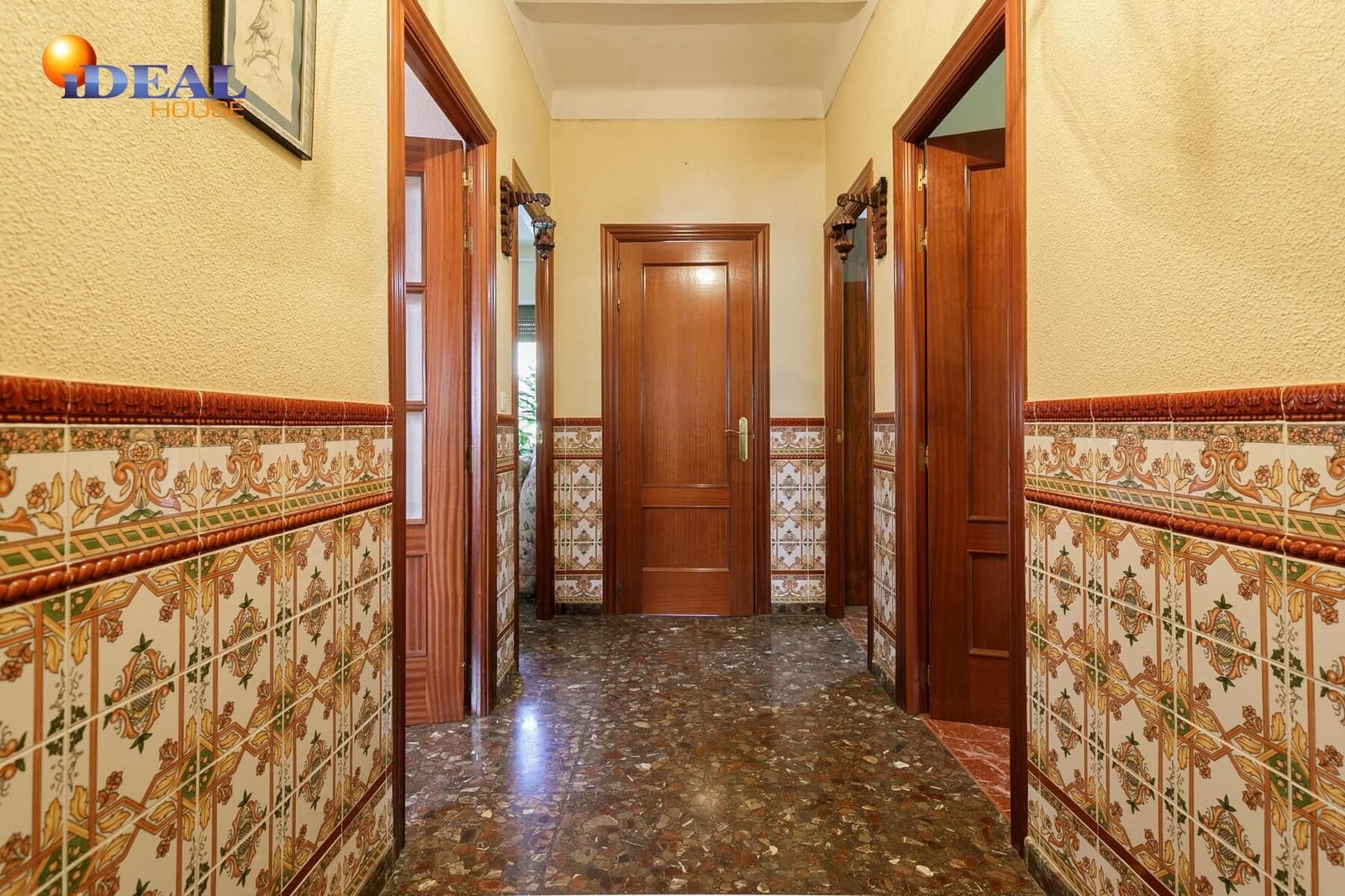 4 quarto Moradia para venda em Albolote com piscina garagem - 300 000 € (Ref: 9433791)