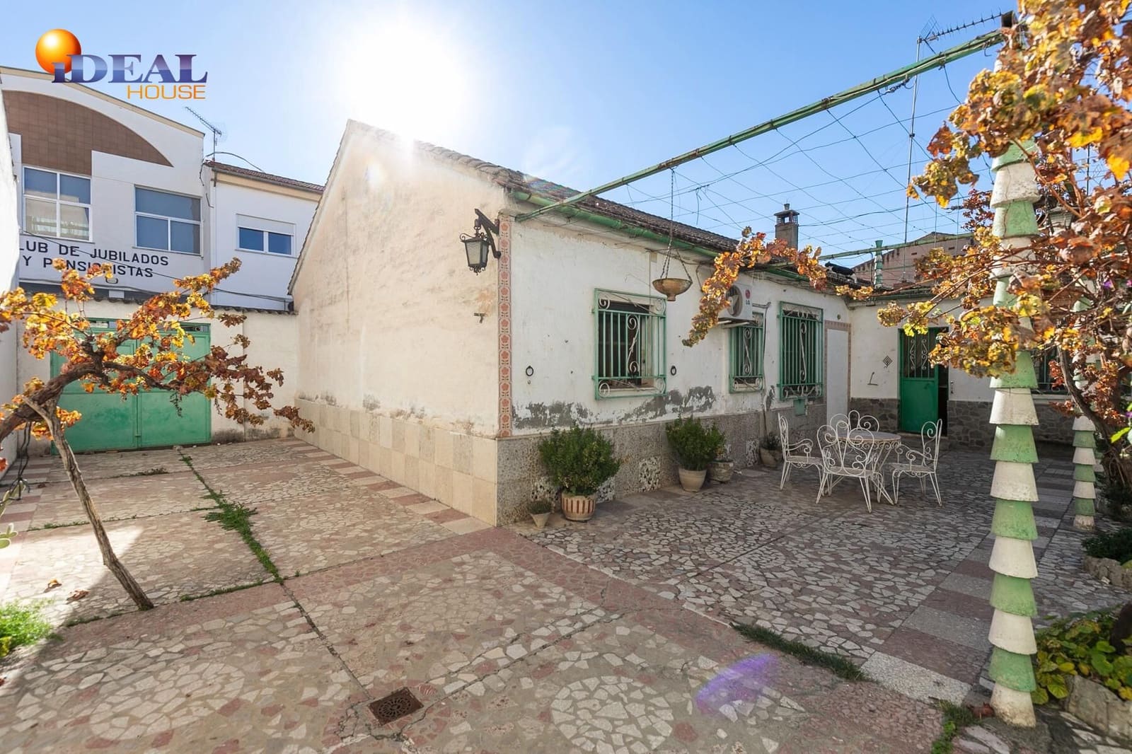 4 quarto Moradia para venda em Albolote com piscina garagem - 300 000 € (Ref: 9433791)