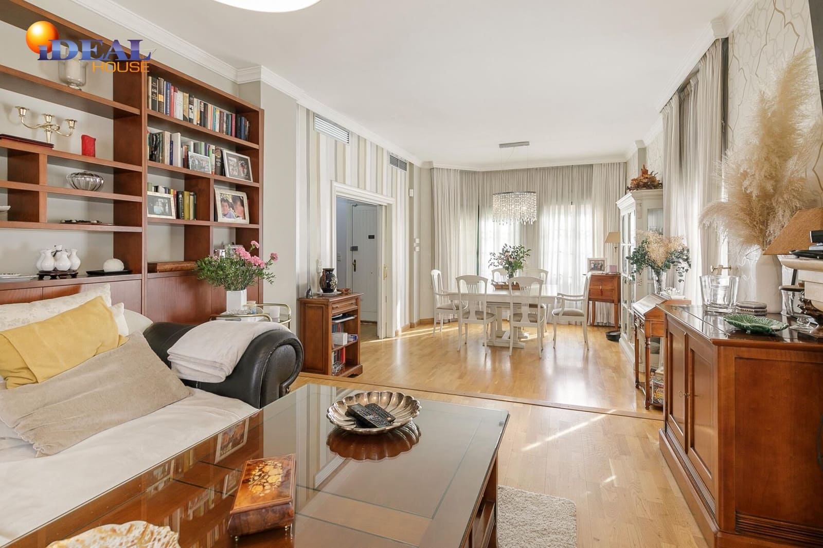 Chalet de 4 habitaciones en Granada ciudad en venta con piscina garaje - 1.180.000 € (Ref: 9433792)