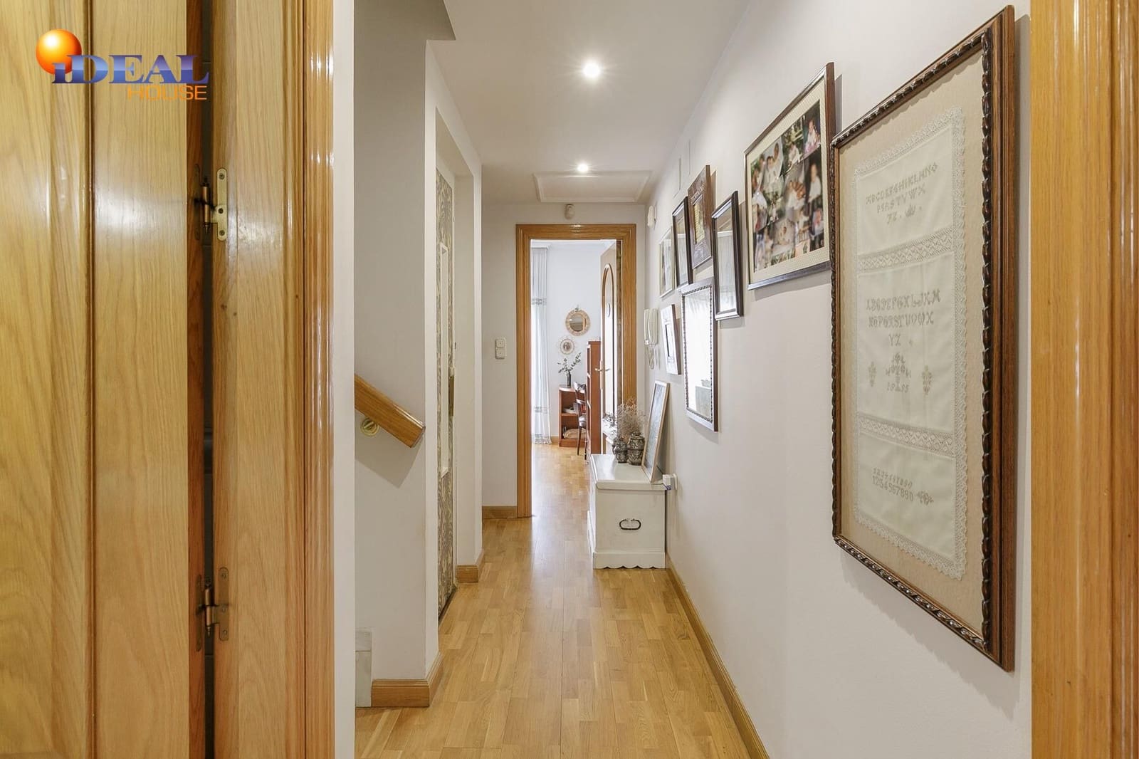 Chalet de 4 habitaciones en Granada ciudad en venta con piscina garaje - 1.180.000 € (Ref: 9433792)