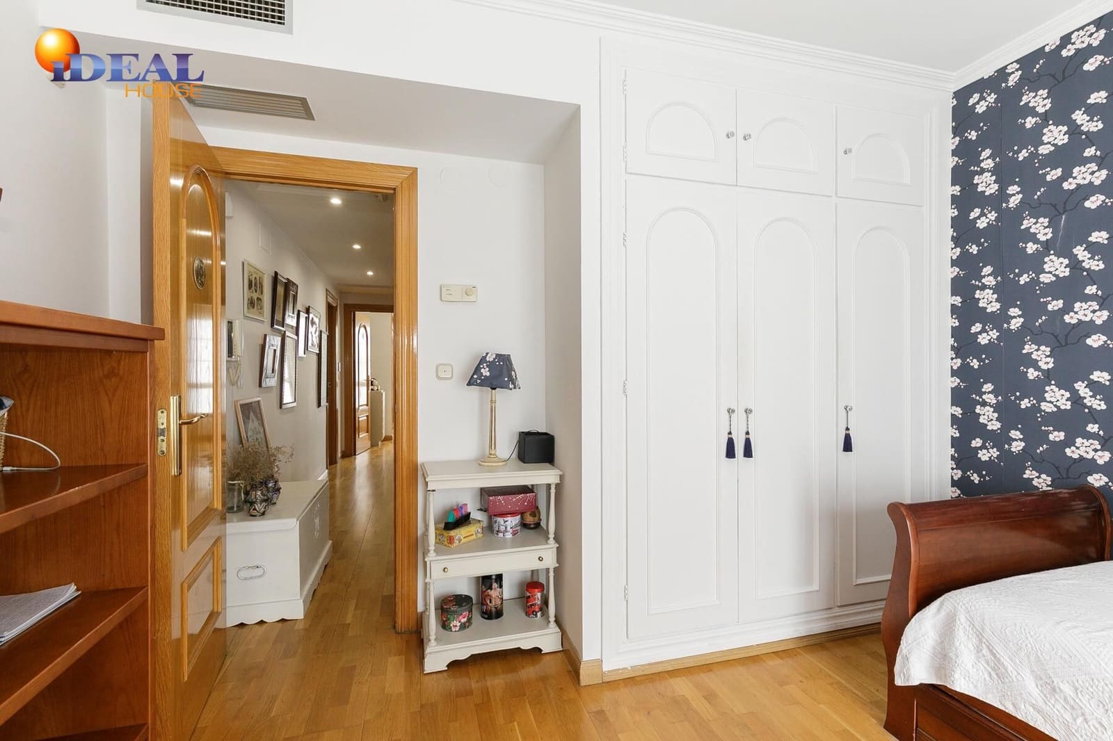 Chalet de 4 habitaciones en Granada ciudad en venta con piscina garaje - 1.180.000 € (Ref: 9433792)