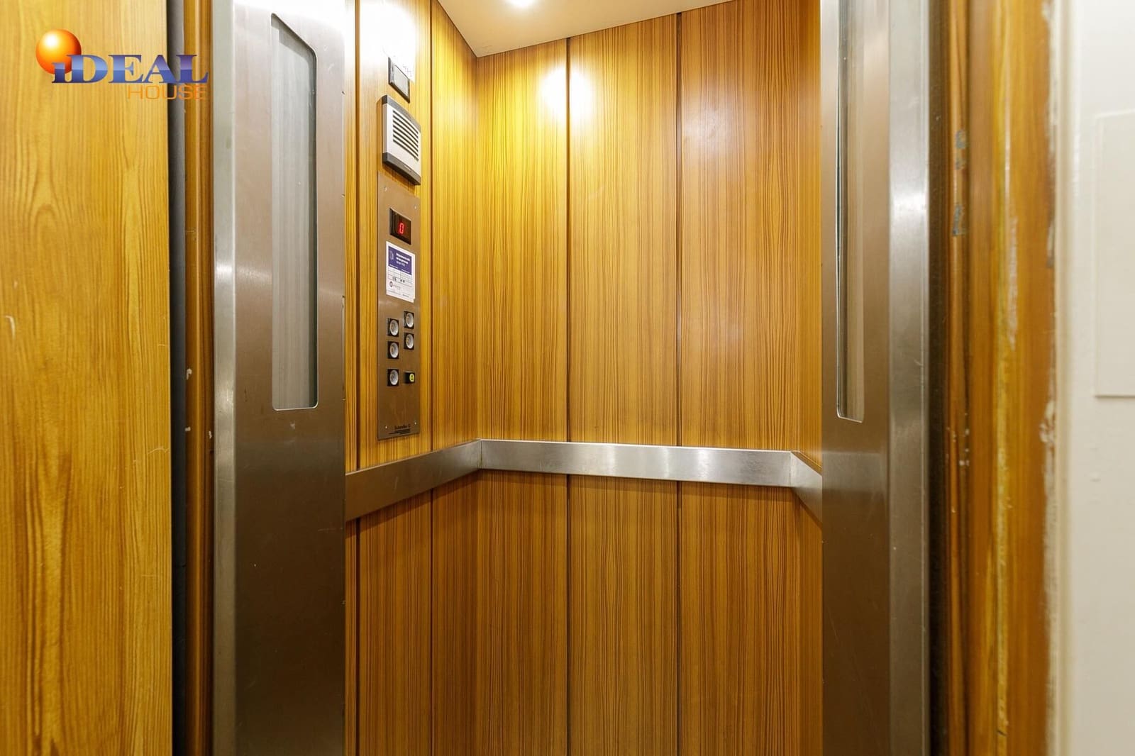 Chalet de 4 habitaciones en Granada ciudad en venta con piscina garaje - 1.180.000 € (Ref: 9433792)