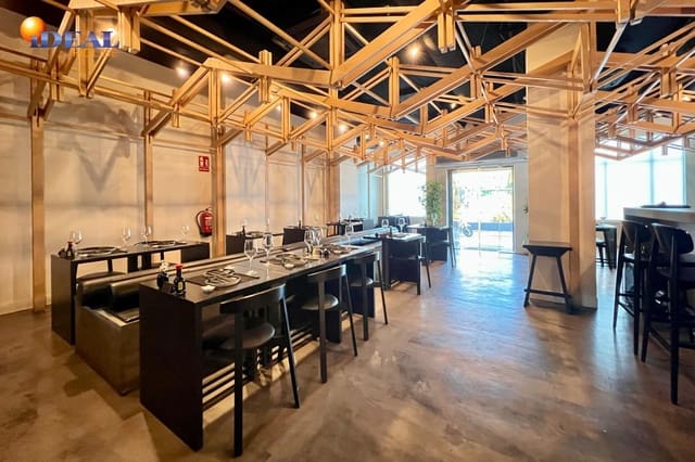 Commercial for sale in Granada city - € 369,500 (Ref: 9433797)