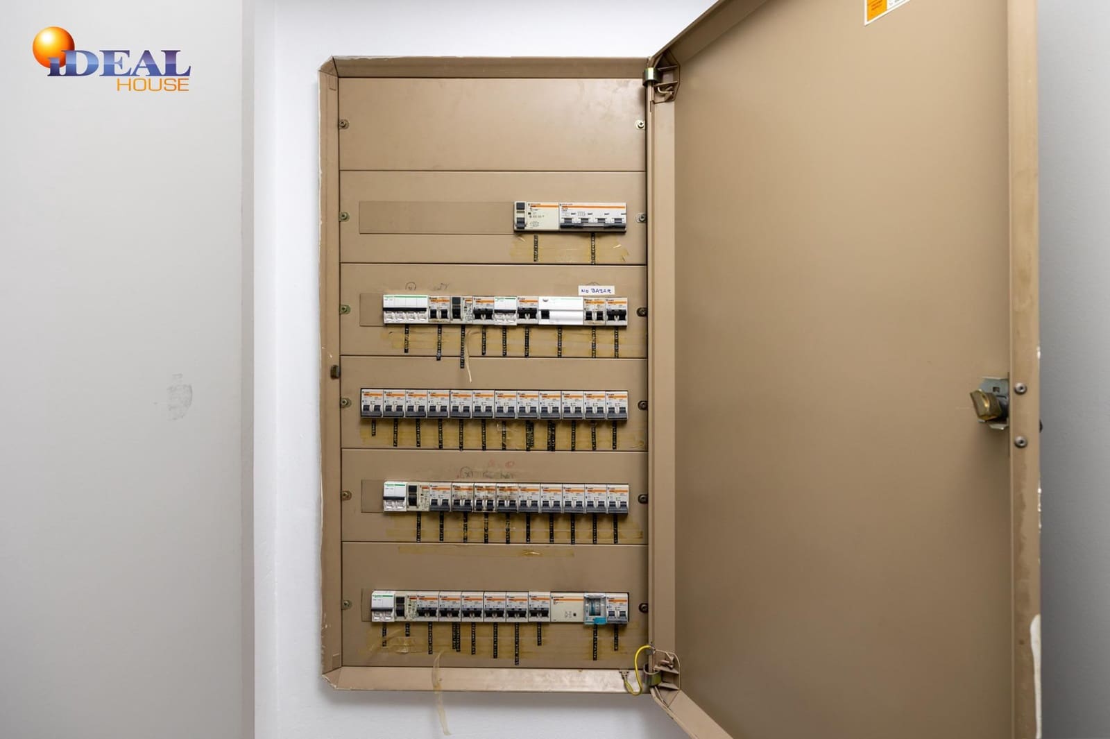 4 bedroom Flat for sale in Granada city - € 575,000 (Ref: 9433798)