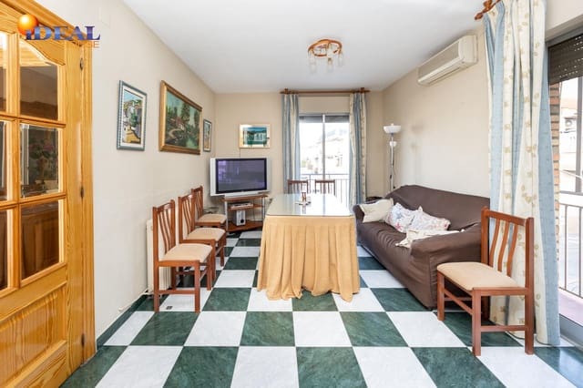 4 sovrum Lägenhet till salu i Maracena med garage - 244 900 € (Ref: 9433799)