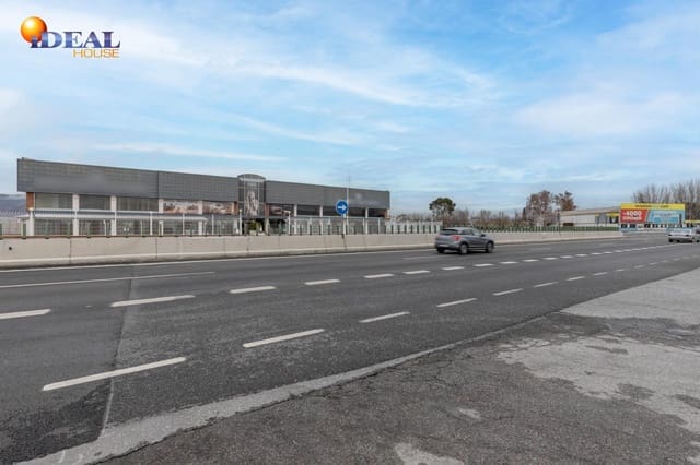 Gewerbe zu verkaufen in Santa Fe mit Garage - 1.800.000 € (Ref: 9433801)