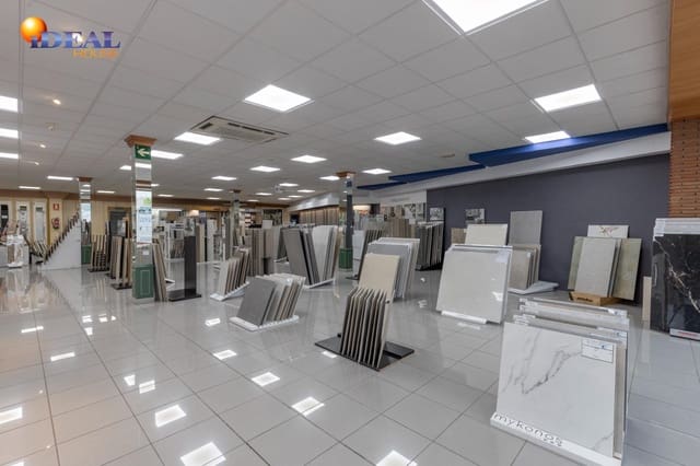 Gewerbe zu verkaufen in Santa Fe mit Garage - 1.800.000 € (Ref: 9433801)