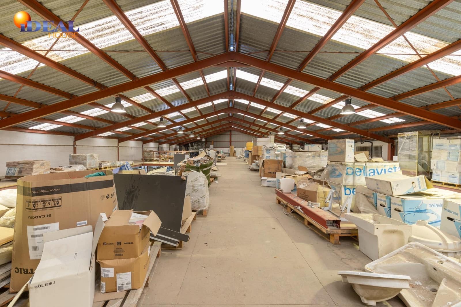 Gewerbe zu verkaufen in Santa Fe mit Garage - 1.800.000 € (Ref: 9433801)