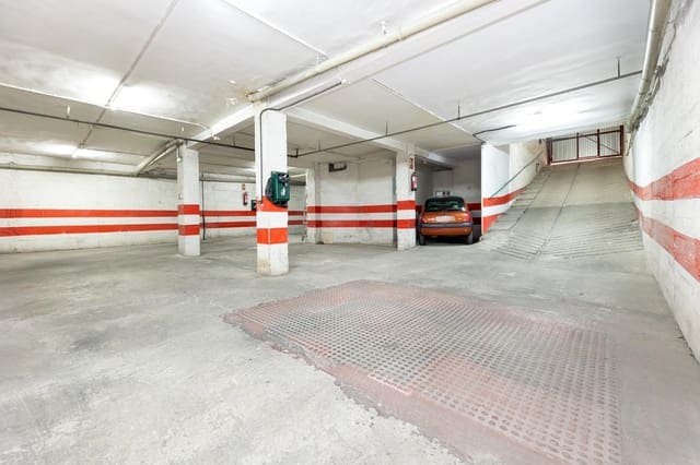 Garage for sale in Granada city - € 29,900 (Ref: 9433802)