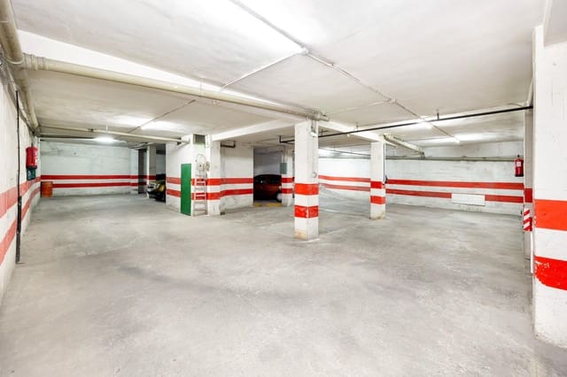 Garage for sale in Granada city - € 29,900 (Ref: 9433802)