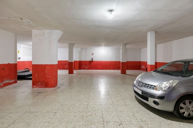 Kommersiell till salu i Carretera de la Sierra, Granada stad - 200 000 € (Ref: 9433804)
