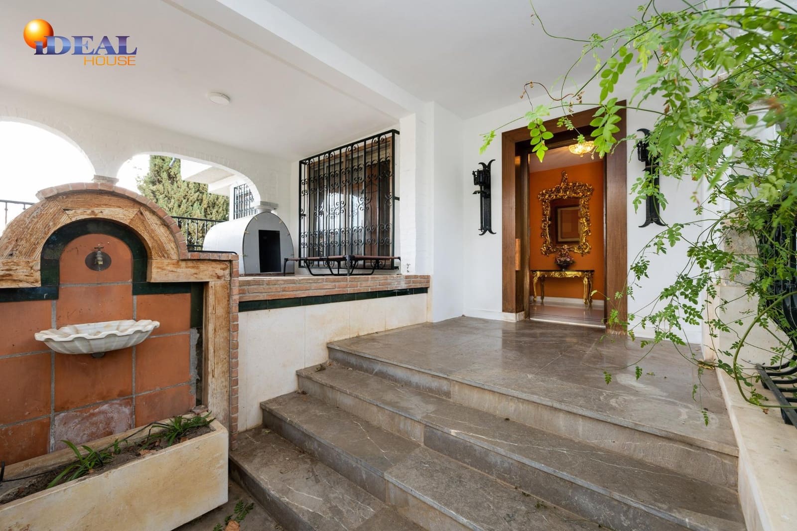 4 bedroom Villa for sale in Monachil with pool garage - € 380,000 (Ref: 9433805)