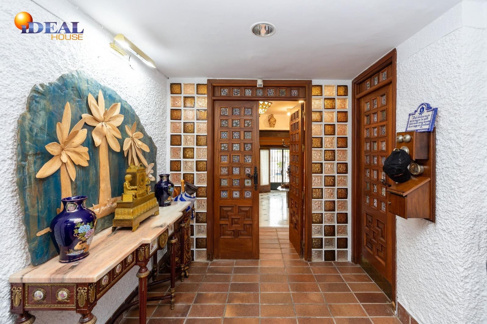 4 bedroom Villa for sale in Monachil with pool garage - € 380,000 (Ref: 9433805)