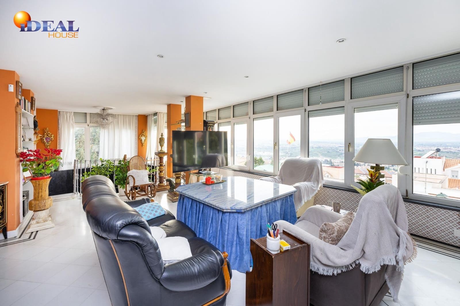 4 bedroom Villa for sale in Monachil with pool garage - € 380,000 (Ref: 9433805)