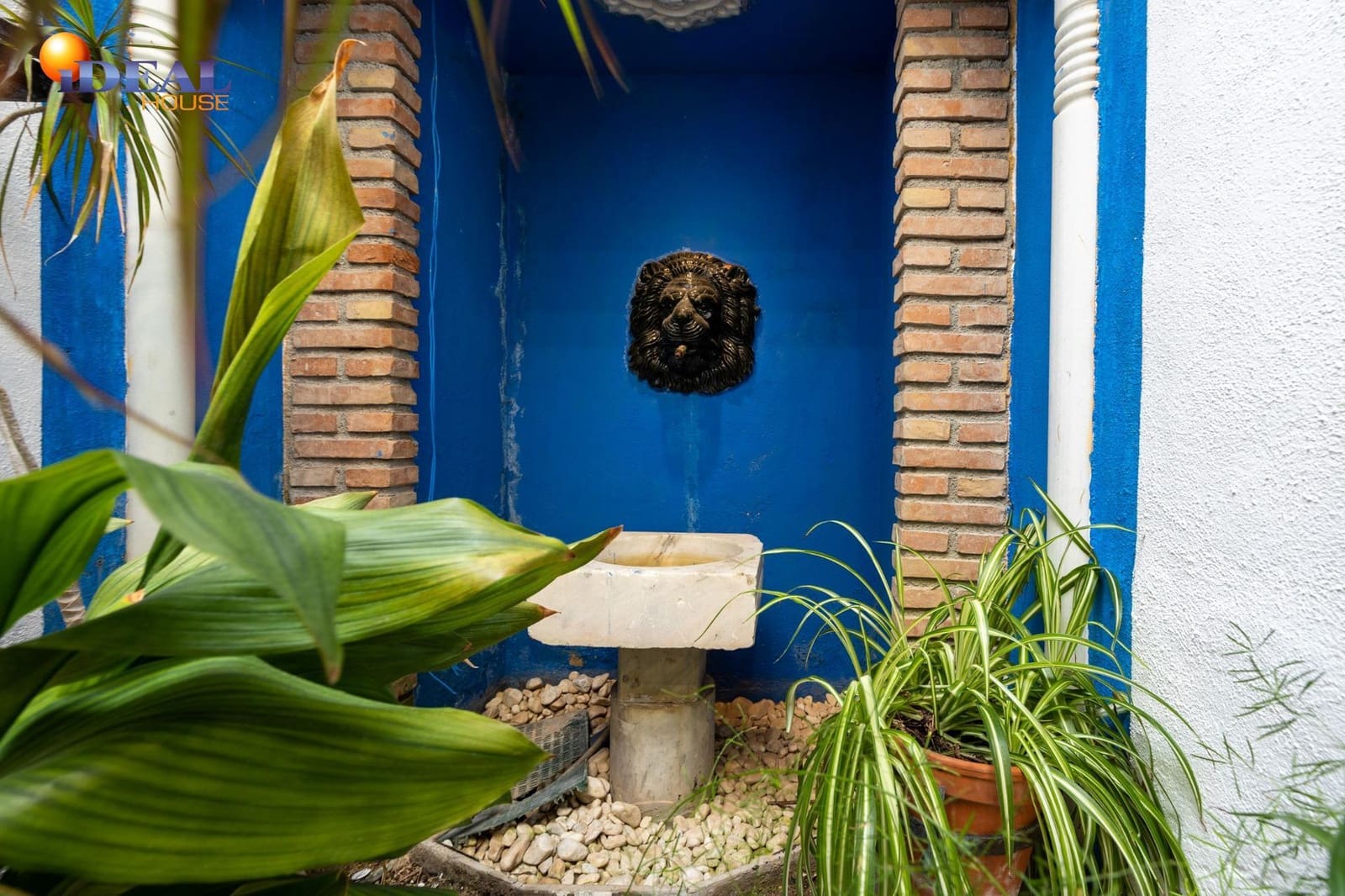 4 bedroom Villa for sale in Monachil with pool garage - € 380,000 (Ref: 9433805)